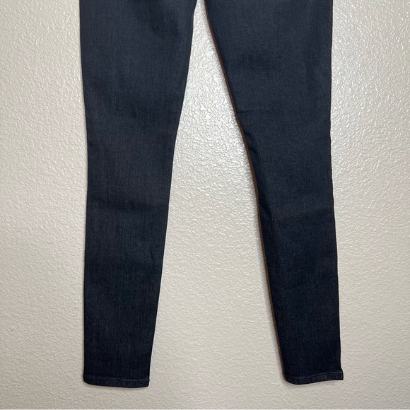 Nevermind Exclusively for Paper Fox Jeans 🔴 - Picture 9 of 10